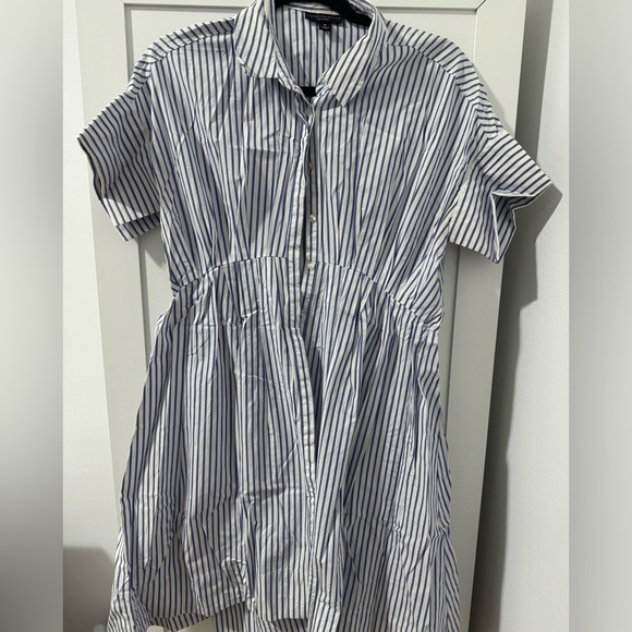 victoria-beckham-for-target-dresses-victoria-beckham-stripped-high